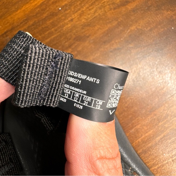 Chaco Kids Outdoor Sport Sandals Size 13 Adjustable Straps - Never Worn - Picture 2 of 9